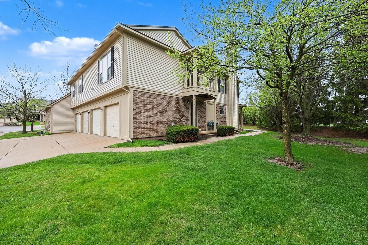 107 Commons Circle, Saline, MI 48176 - #1