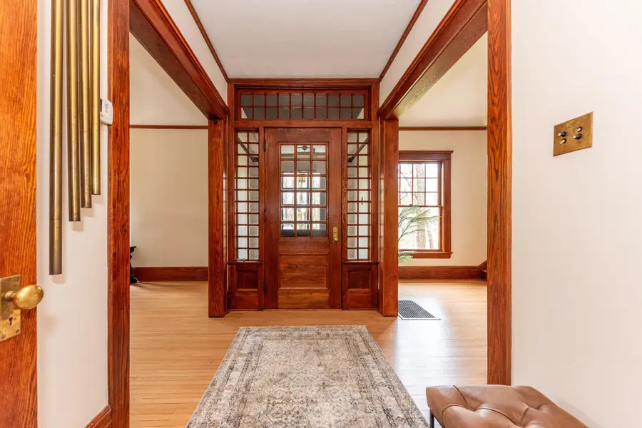 1930 Cambridge Road, Ann Arbor, MI 48104 - #2