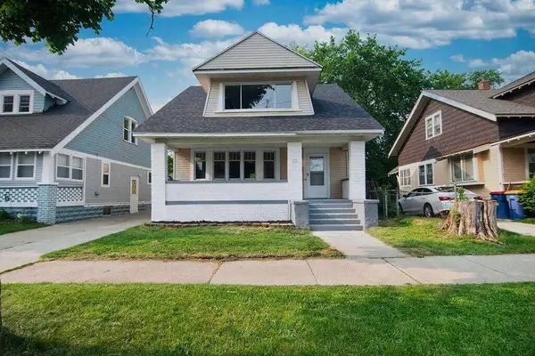 717 Lynch Street Sw, Grand Rapids, MI 49503