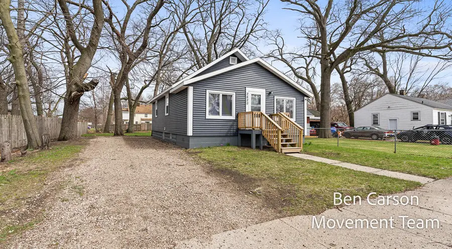 2820 Lemuel Street, Muskegon, MI 49444 - #3