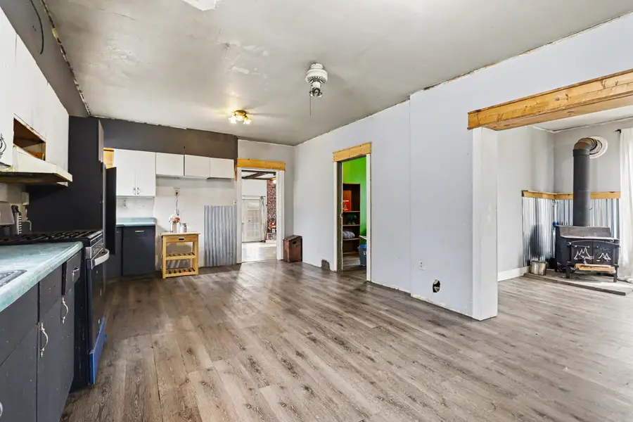 94 N Sprague Street, Coldwater, MI 49036 - #3