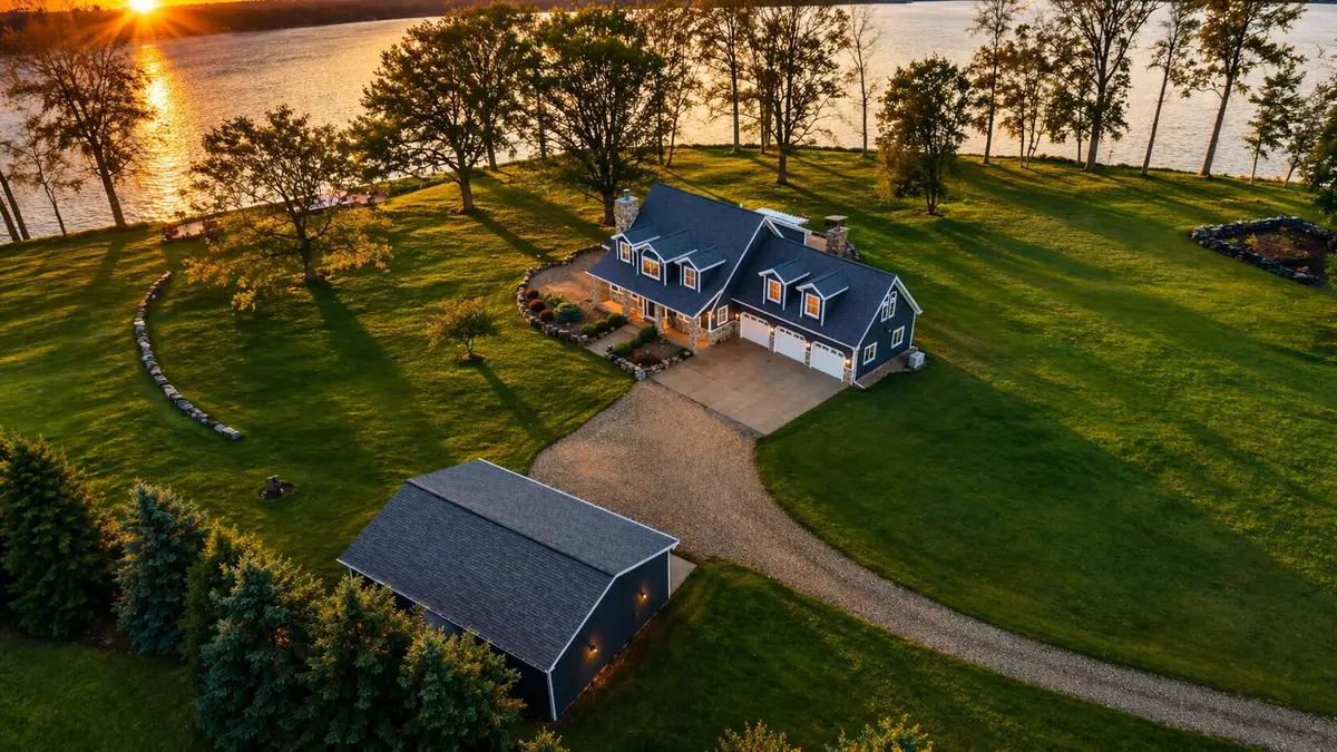 1291 S Queensway Drive, Lake Isabella, MI 48893 - #1