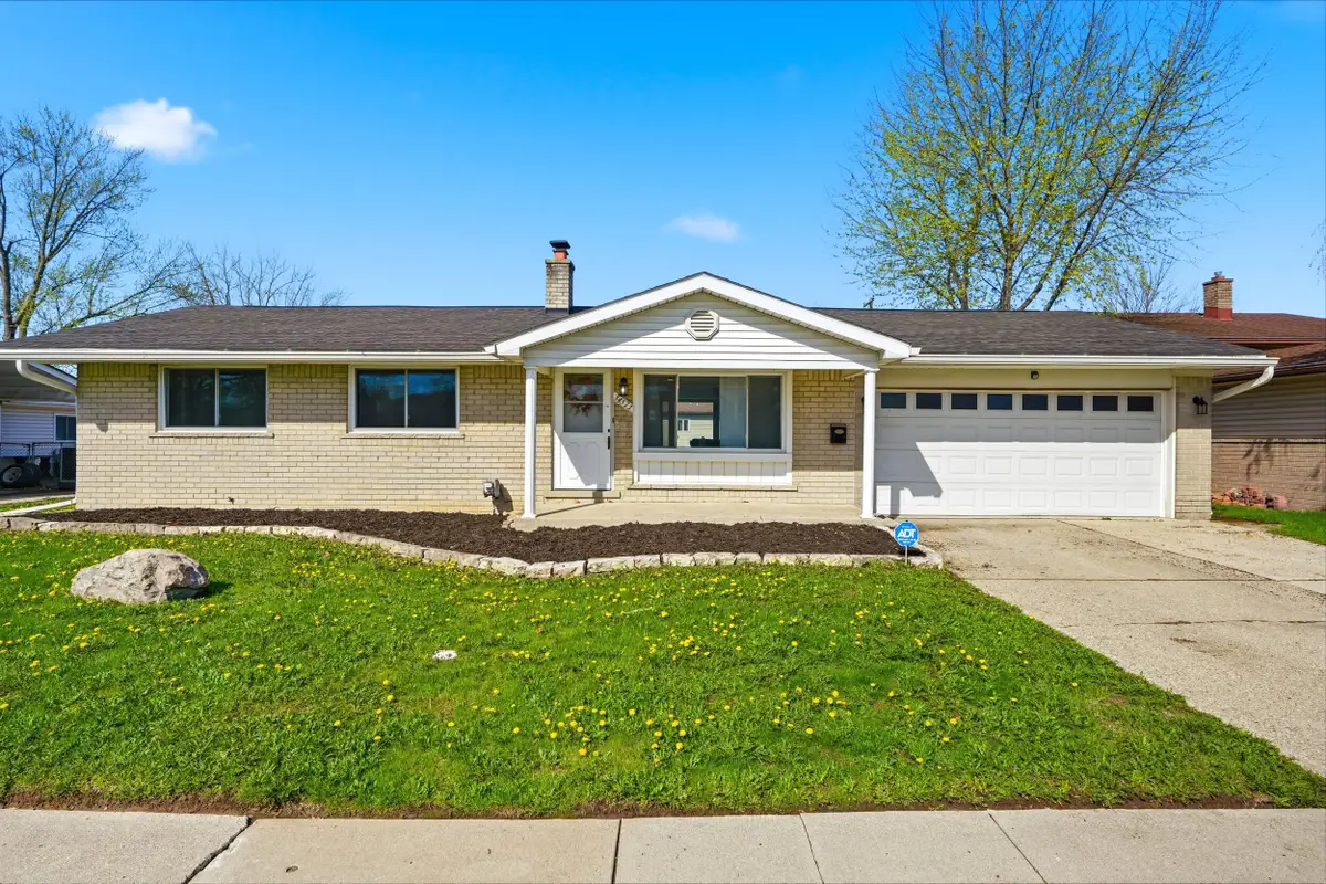 34573 Chope Place, Clinton Township, MI 48035 - #1