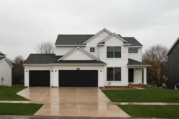 3051 Deer Haven Drive, Jenison, MI 49428