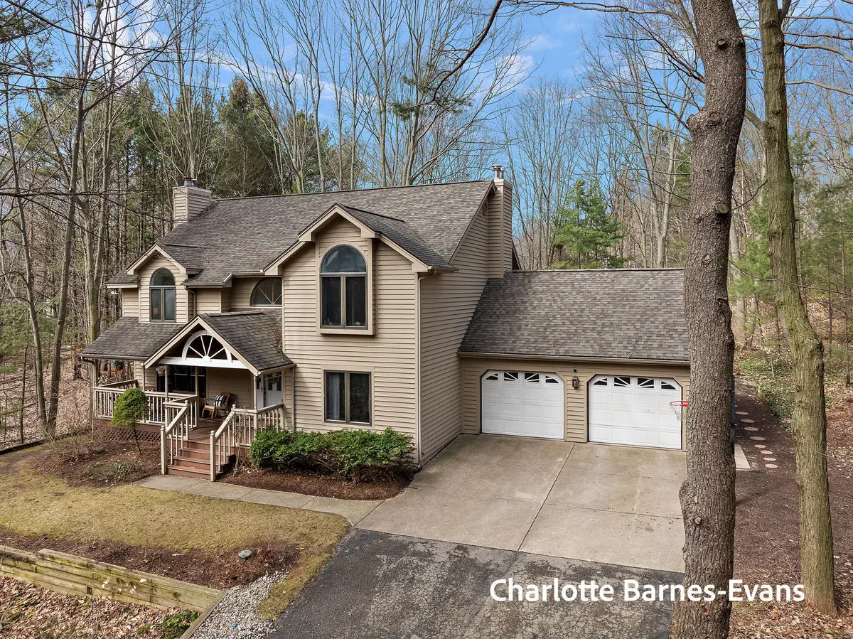 17141 Whitney Ridge, West Olive, MI 49460 - #1