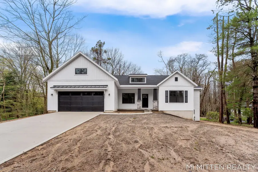 2322 Forest Trail Circle, Fennville, MI 49408 - #3