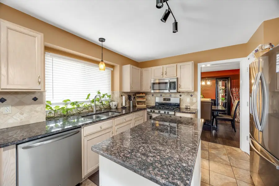 4677 Clover Road, Canton, MI 48188 - #2