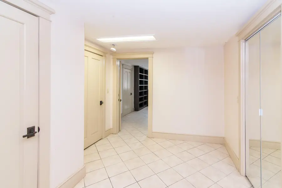 1928 Lorraine Place, Ann Arbor, MI 48104 - #2