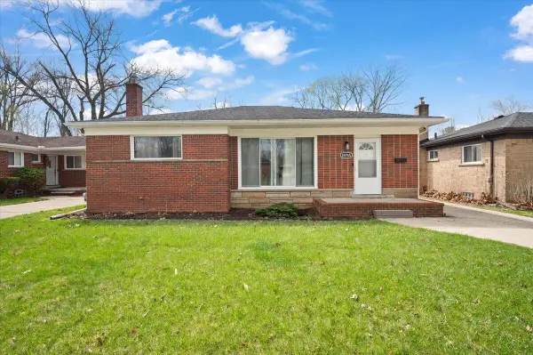 24765 Ross Drive, Redford, MI 48239