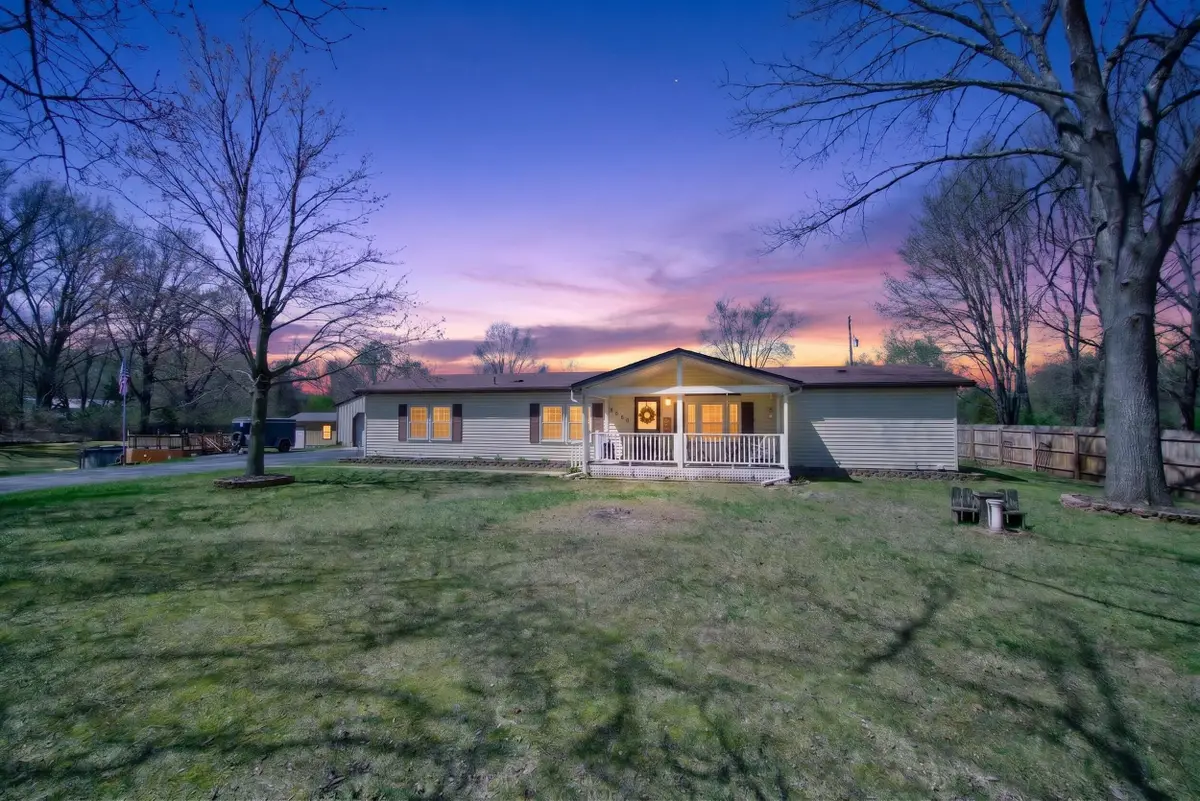 3900 Whipple Road, Jackson, MI 49201 - #1