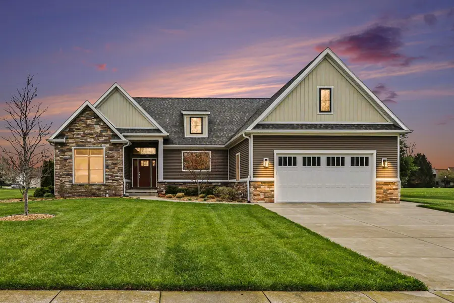 487 Wittenberg Path, Saint Joseph, MI 49085 - #2