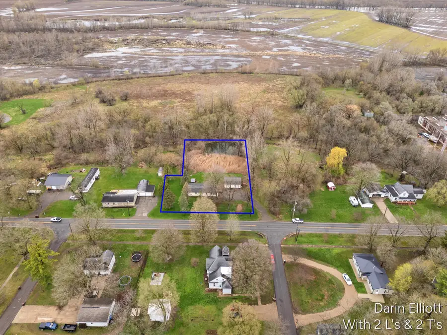 400 W Bridge Street, Lyons, MI 48851 - #2