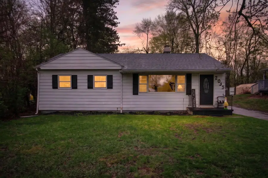 2005 Cortland Boulevard, Jackson, MI 49203 - #2