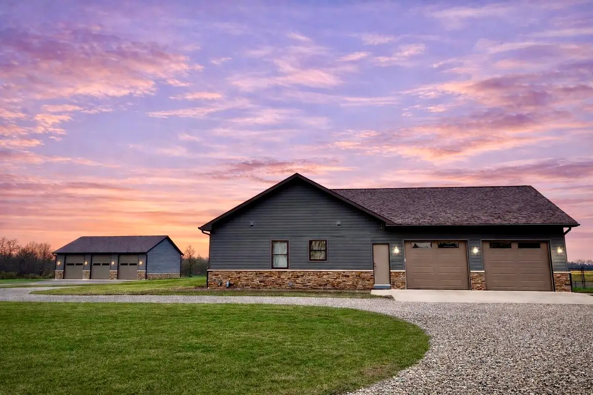 16054 Division Drive, Marshall, MI 49068 - #1