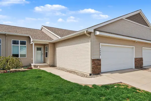 1369 S Village Circle, Kalamazoo, MI 49009