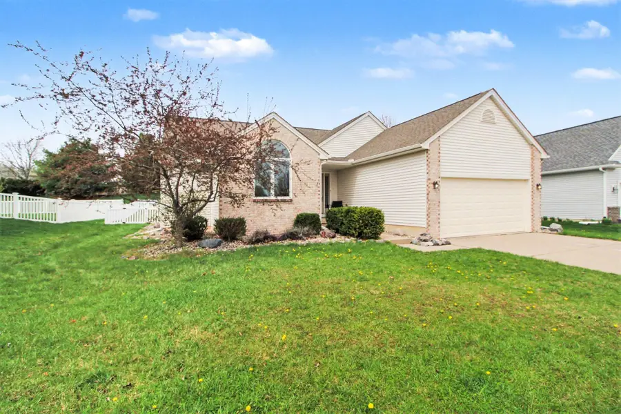 509 Marblewood Lane, Saline, MI 48176 - #3