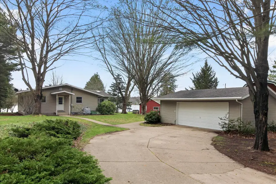 7797 Beverly Street, Shelby, MI 49455 - #2