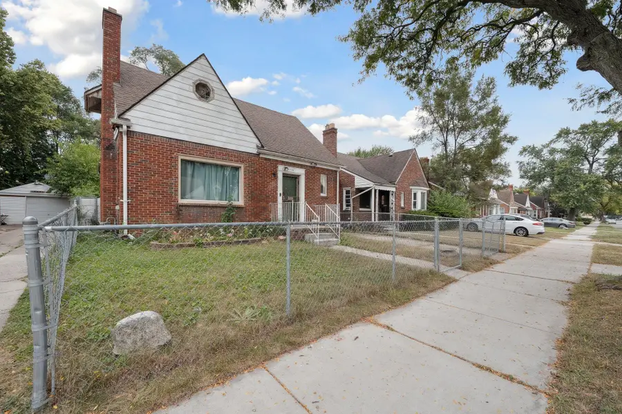 17360 Mansfield Street, Detroit, MI 48235 - #2