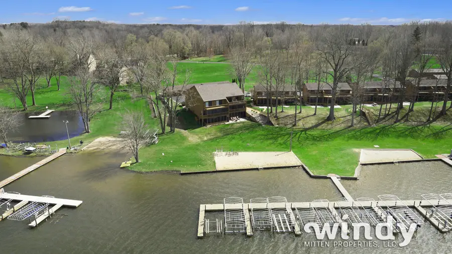 5576 N Watervliet Road, Watervliet, MI 49098 - #2