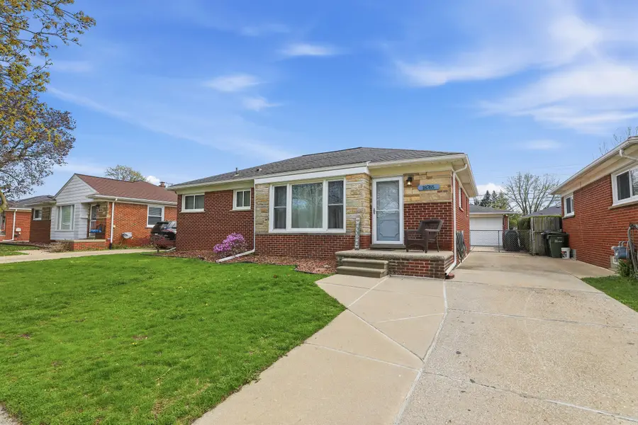 18765 Dale Avenue, Allen Park, MI 48101 - #3