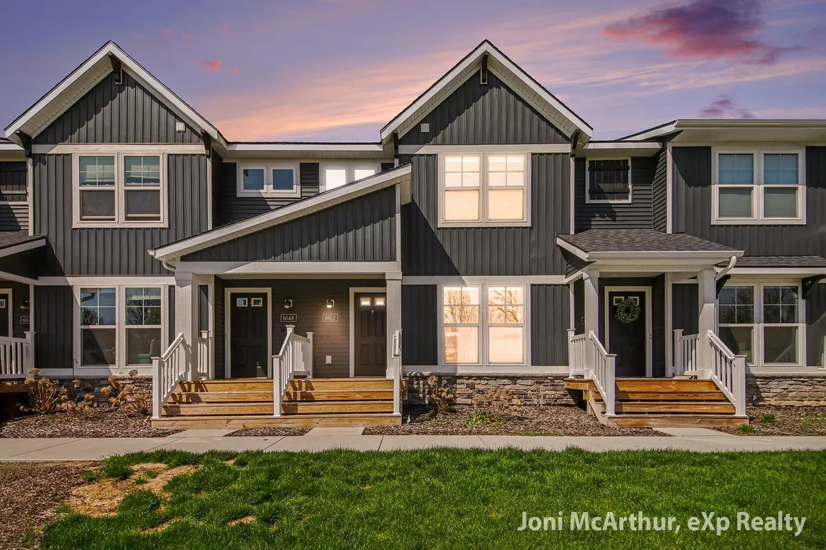 6652 S South Square Lane Ne #49, Rockford, MI 49341 - #1