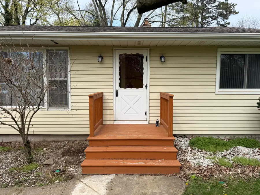 121 Elmside Road, Benton Harbor, MI 49022 - #3