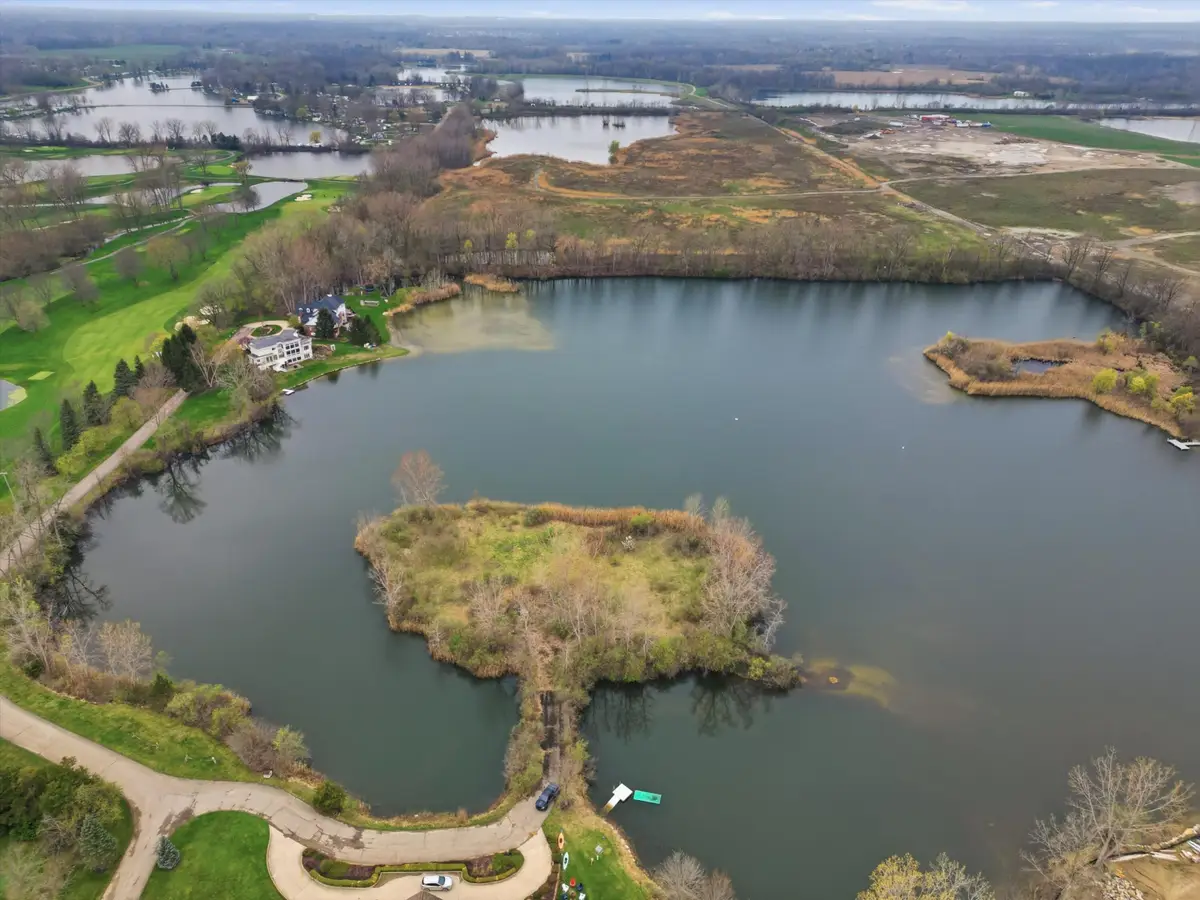 52451 Caddy Lane, South Lyon, MI 48178 - #1