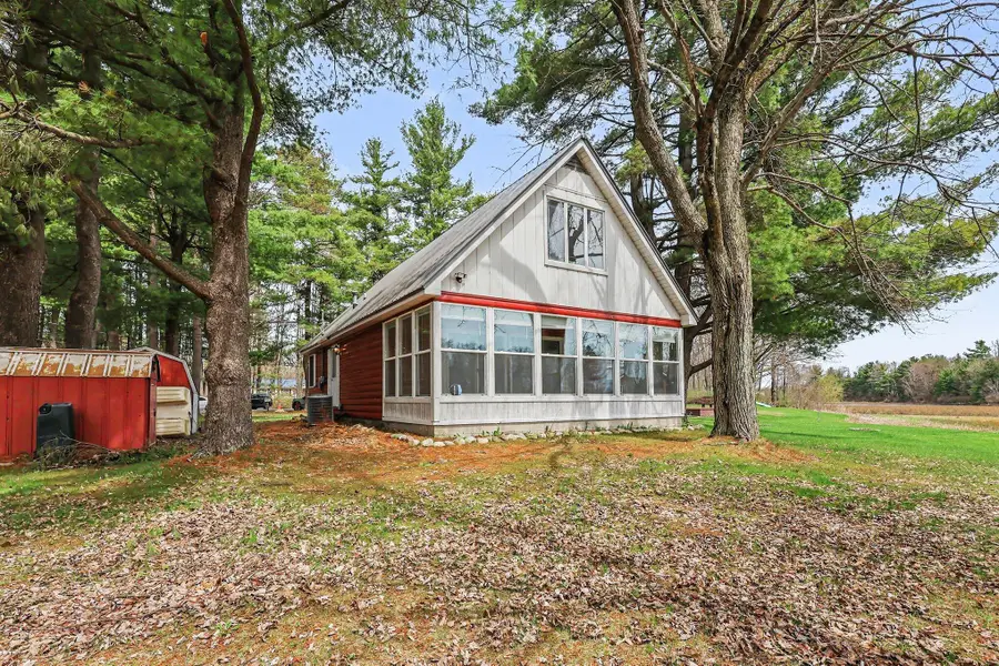 1556 E James Street, White Cloud, MI 49349 - #2