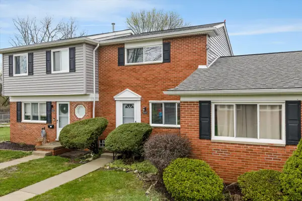 3045 Elstead Street, Auburn Hills, MI 48326