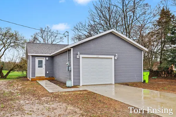 1111 E Pearl Street, Greenville, MI 48838