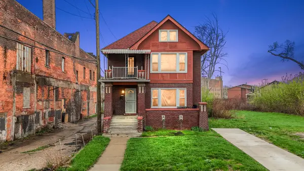 8983 Beverly Court, Detroit, MI 48204