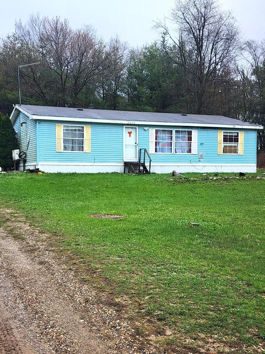 21278 10th Avenue, Barryton, MI 49305 - #2