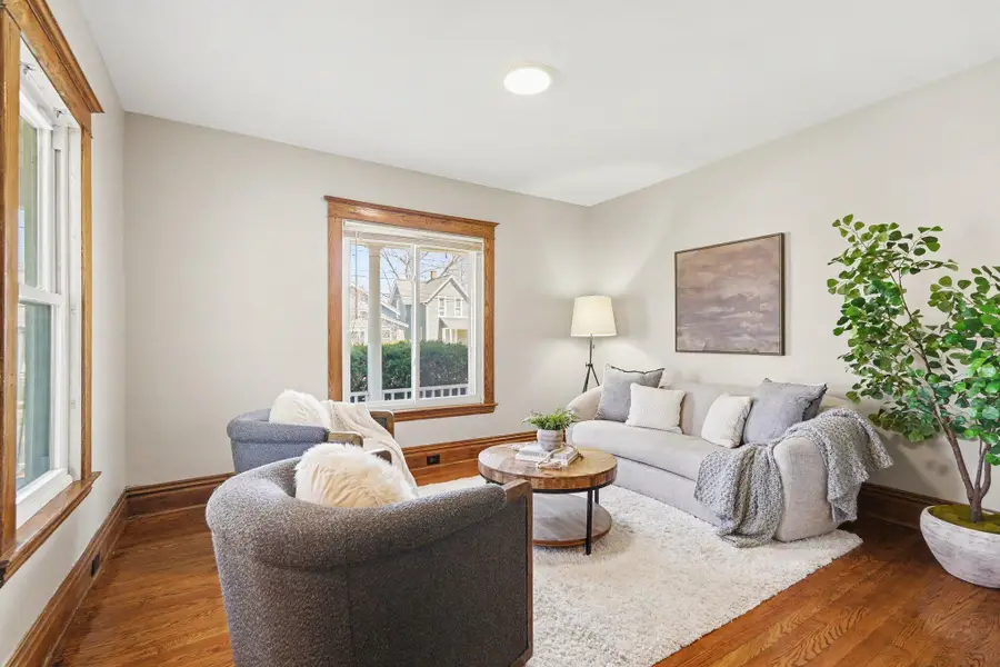 534 Leonard Street Ne, Grand Rapids, MI 49503 - #2