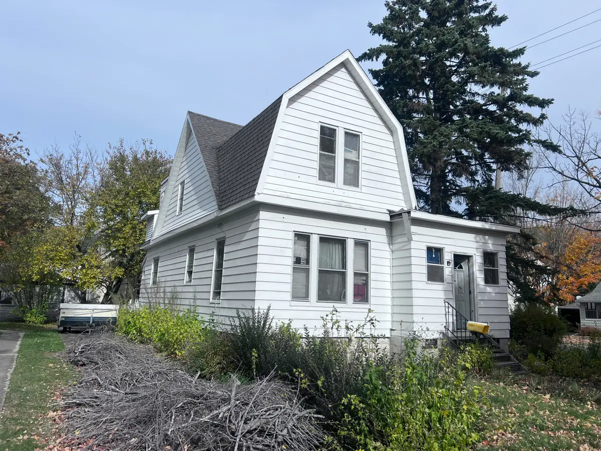 1023 Michigan Avenue, Saint Joseph, MI 49085 - #1