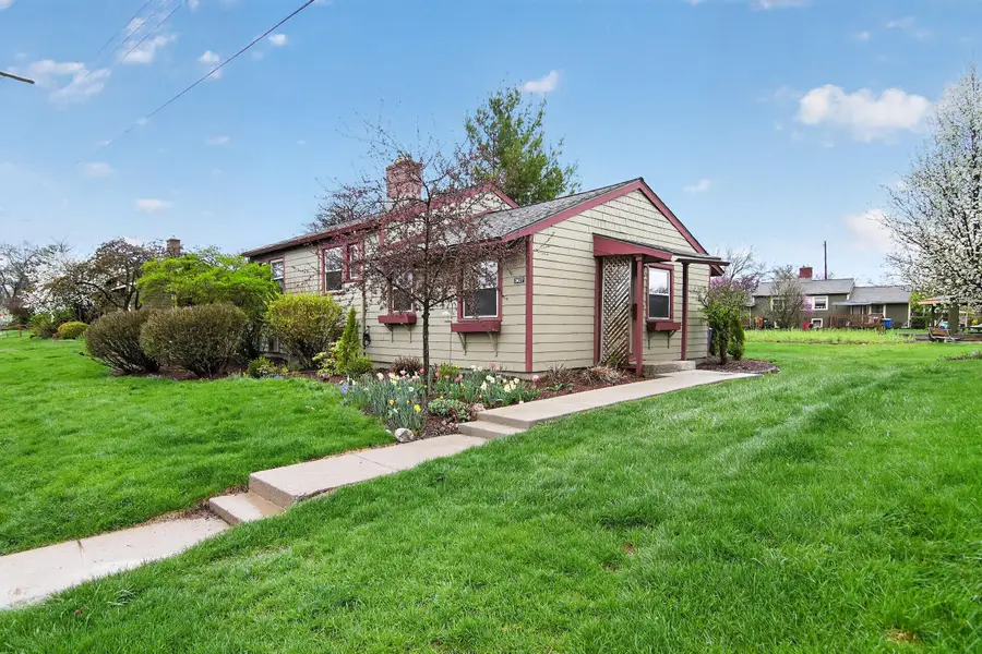 3427 Richard Street, Ann Arbor, MI 48104 - #2