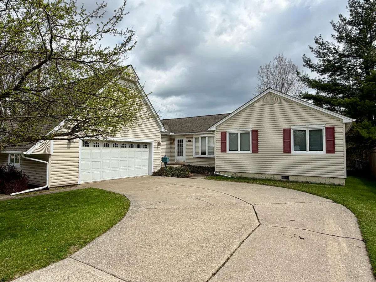 27420 Milton Avenue, Warren, MI 48092 - #1