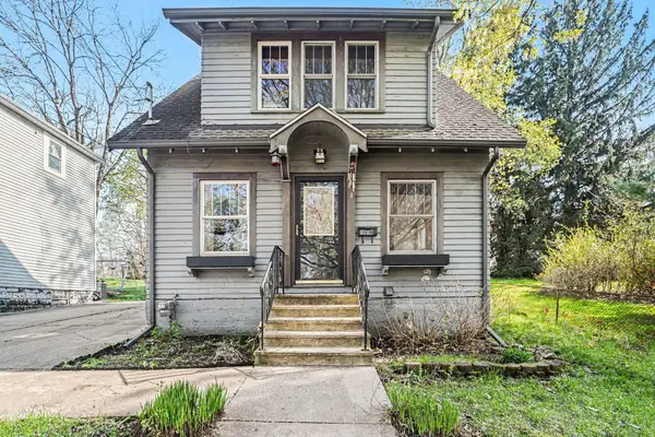 1516 Charles Avenue, Kalamazoo, MI 49048