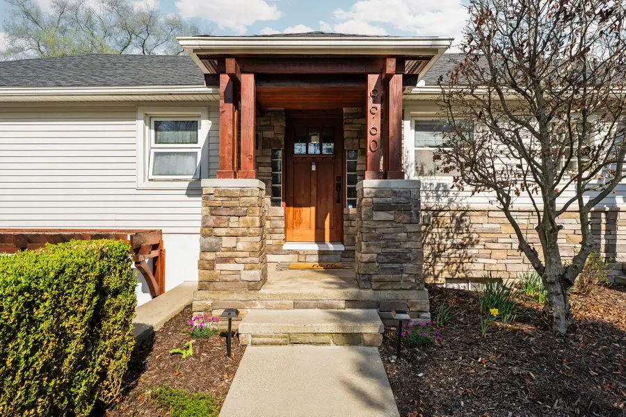 9960 Florence Street, Pinckney, MI 48169 - #2