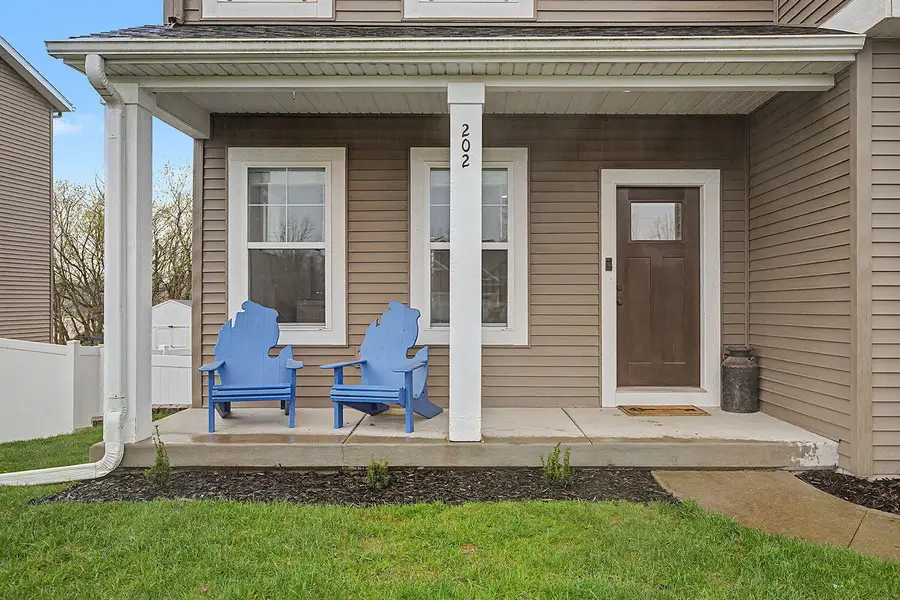 202 E Thorn Hill Court, Hastings, MI 49058 - #2