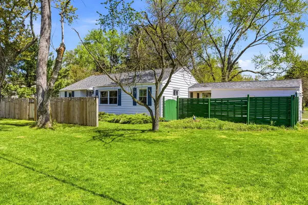 2521 S 13th Street, Niles, MI 49120