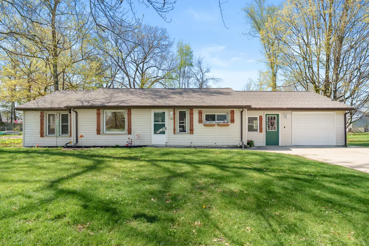 121 Prospect Street, Plainwell, MI 49080 - #1