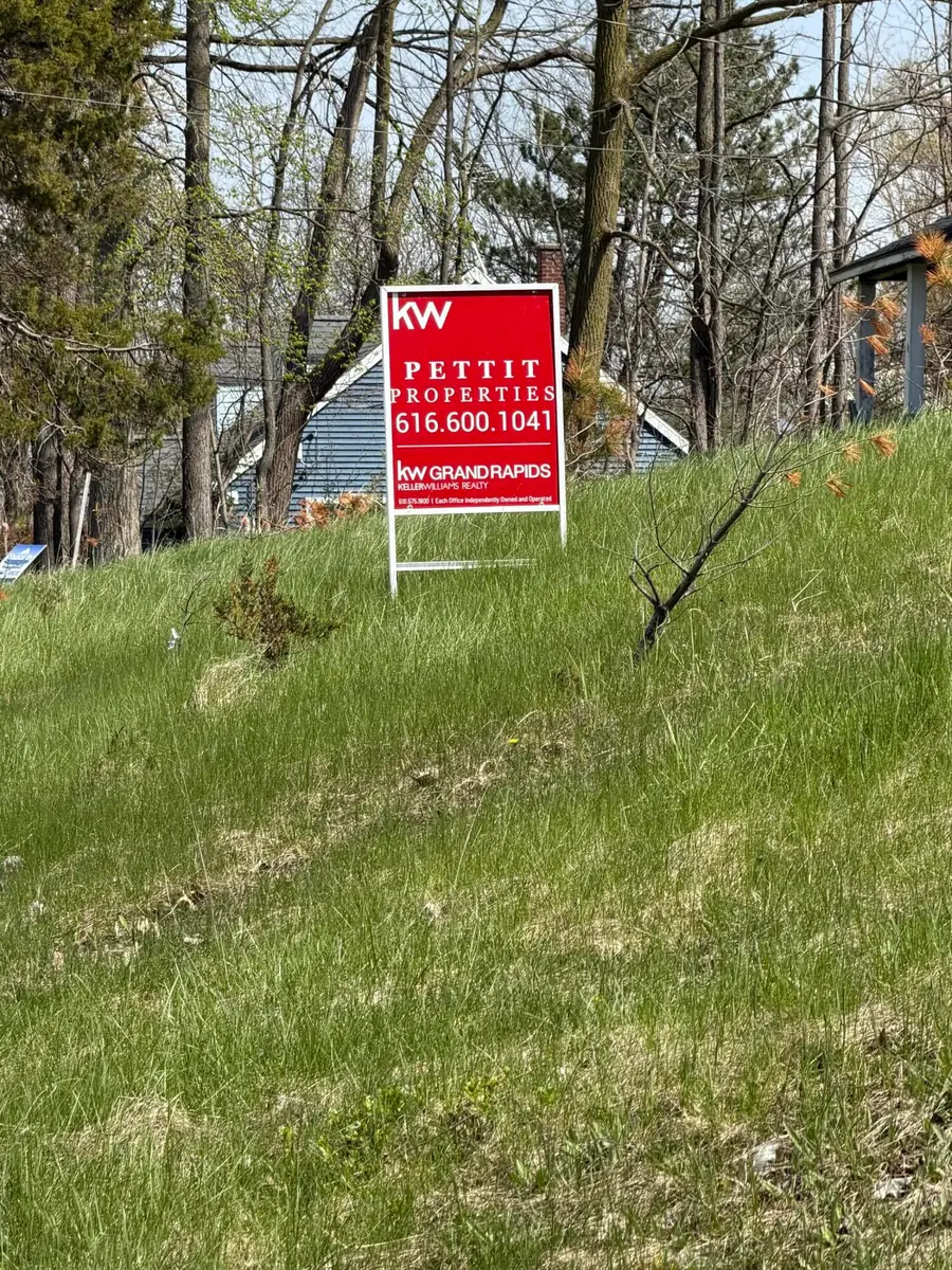 3290 Breton Road Se, Grand Rapids, MI 49512 - #3