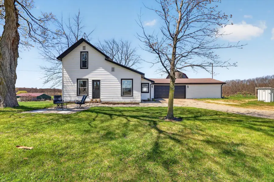 5691 N Greenville Road, Lakeview, MI 48850 - #3