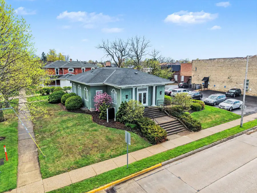 624 Phoenix Street, South Haven, MI 49090 - #2