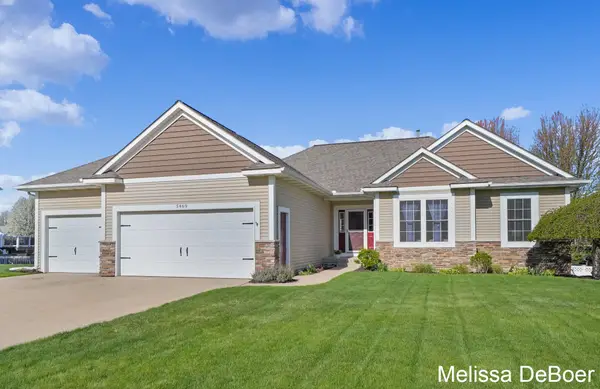 5469 Stevendale Drive, Hudsonville, MI 49426