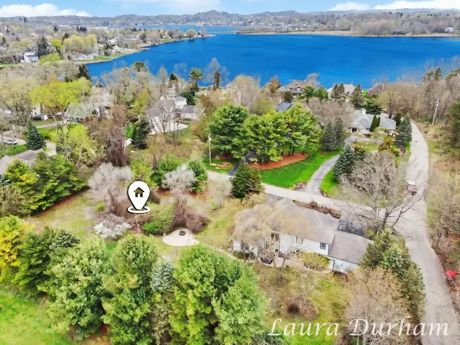 289 Crest, Douglas, MI 49406 - #2