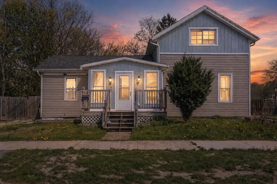 409 S Haver Street, Hartford, MI 49057 - #2