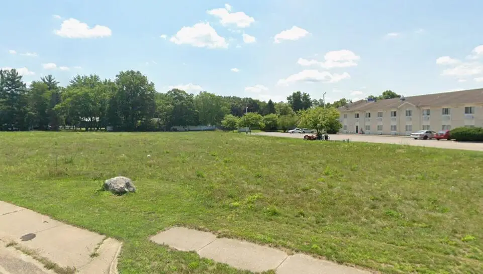 29291 Amerihost Drive, Dowagiac, MI 49047 - #1