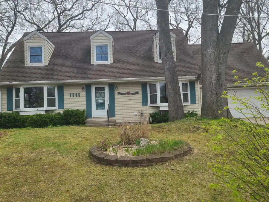 4545 N Cedar Trail, Stevensville, MI 49127 - #2