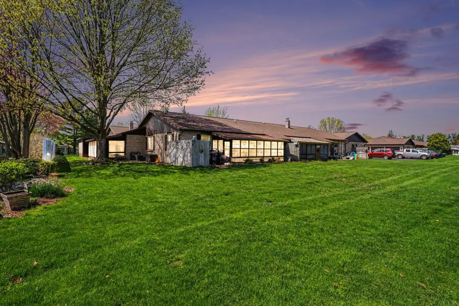 7384 Pinegrove Drive, Jenison, MI 49428 - #2